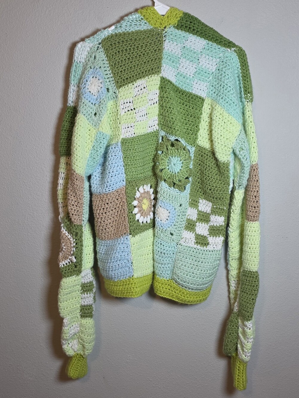 Handmade Patchwork Crochet Cardigan Green Granny Square Flower Checkered M/L - Picture 2 of 6